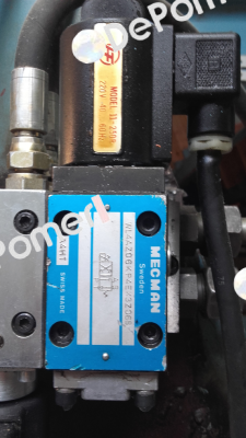 WL4AZ06KP4EK3Z068 obsolete/check the datasheet RE23178 for possible replacement  Rexroth