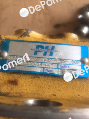 0036438-44A Poclain