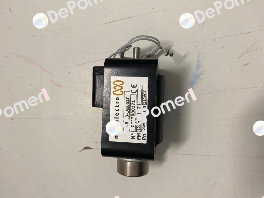 8.23−.AB.62T (110Vcc) Mecalectro