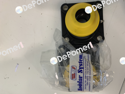 UCFQ206-30M-OEC System Plast